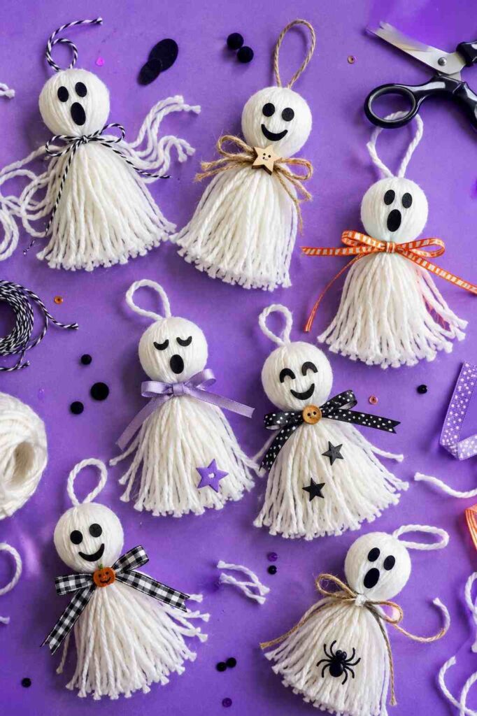 DIY Yarn Ghost DIY Yarn Ghost