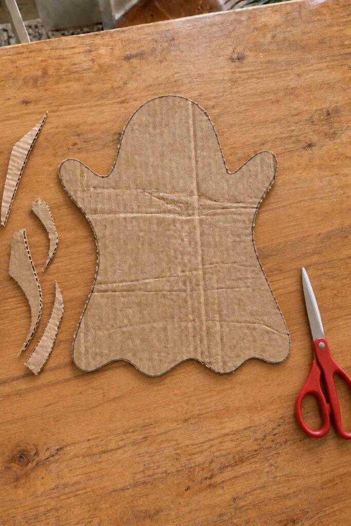 DIY Glowing Ghost Lamp for Easy Halloween Decor 5 Cut Out the Cardboard Ghost
